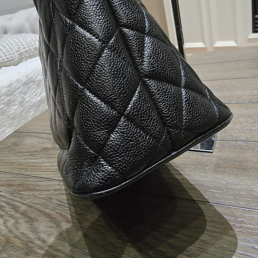 Chanel Black Quilted Leather Tote Bag - Picture 7 of 16